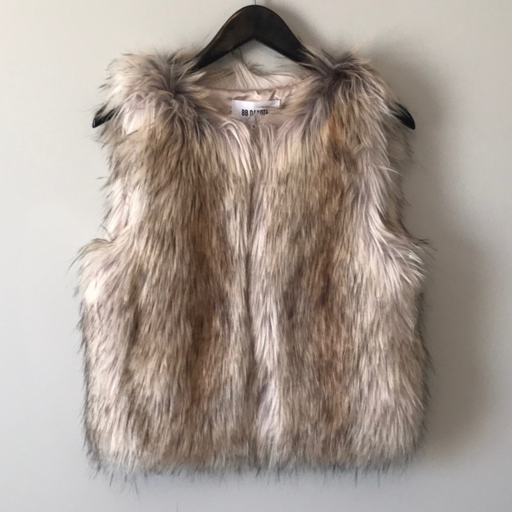 BB Dakota Faux Fur Vest